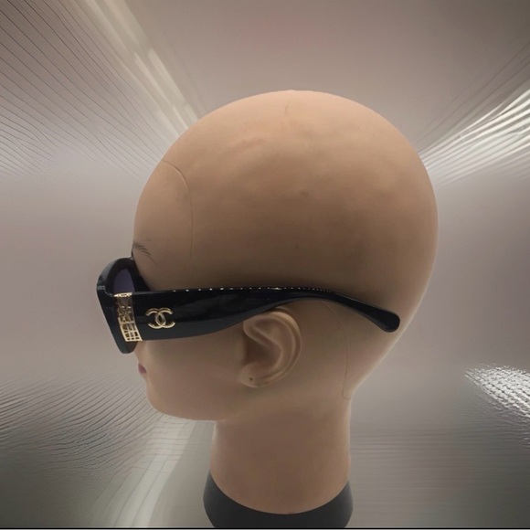 CHANEL Black and Gold Rectangular Sunglasses - Picture 10 of 11